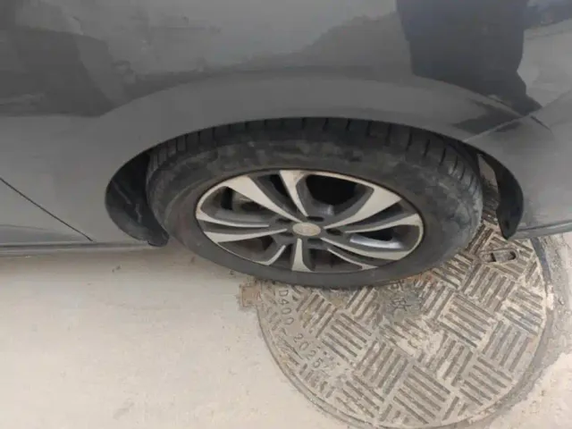 Changan Eado — Фото автомобиля 6