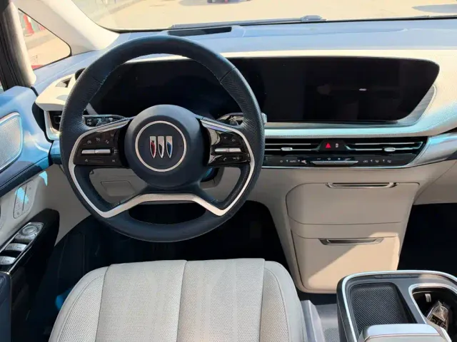 Buick Century — Фото автомобиля 10