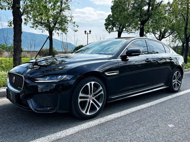 Jaguar XEL — Фото автомобиля 2