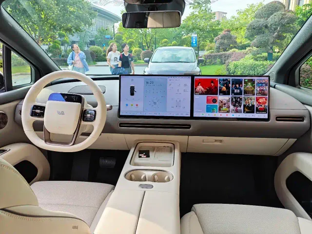 Li Auto i6 — Фото автомобиля 10