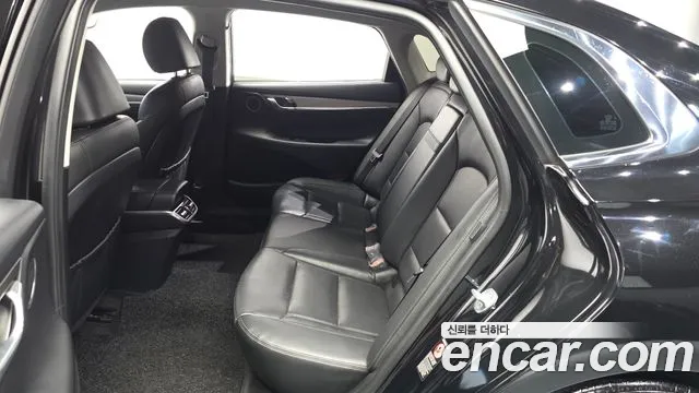 Hyundai Grandeur Новый Grandeur IG — Фото автомобиля 26