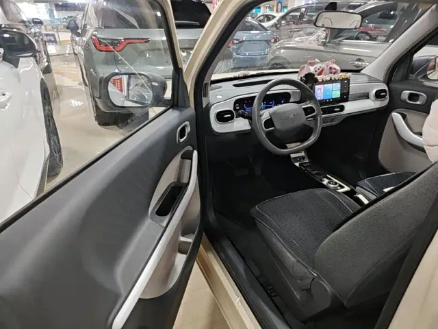 Geely Panda — Фото автомобиля 15