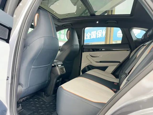 BYD Song PLUS — Фото автомобиля 9