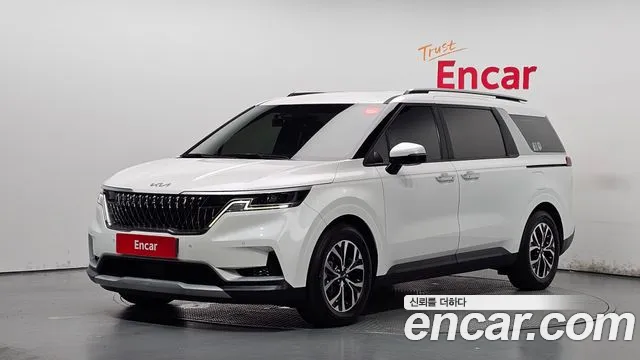 Фотография автомобиля — Kia Carnival Generation 4