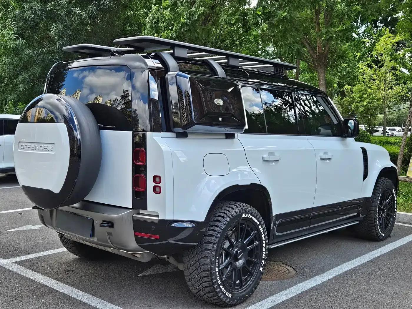 Land Rover Land Rover Defender 2022 110 P400 Dark Special Edition — Фото автомобиля 6
