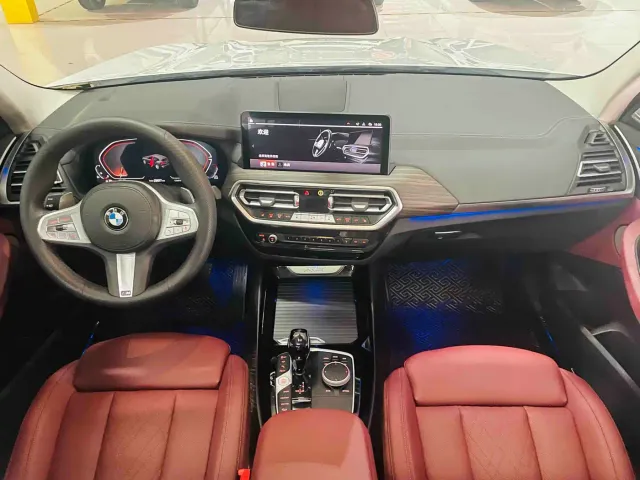 BMW X3 — Фото автомобиля 12