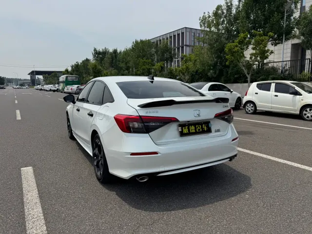 Honda Civic — Фото автомобиля 6