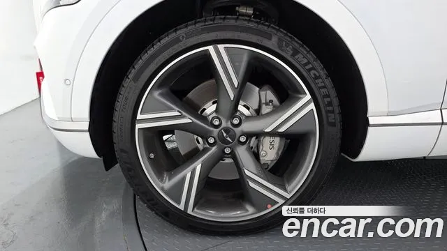 Genesis GV80 — Фото автомобиля 5
