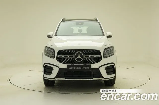 Mercedes-Benz GLB-Class — Фото автомобиля 3