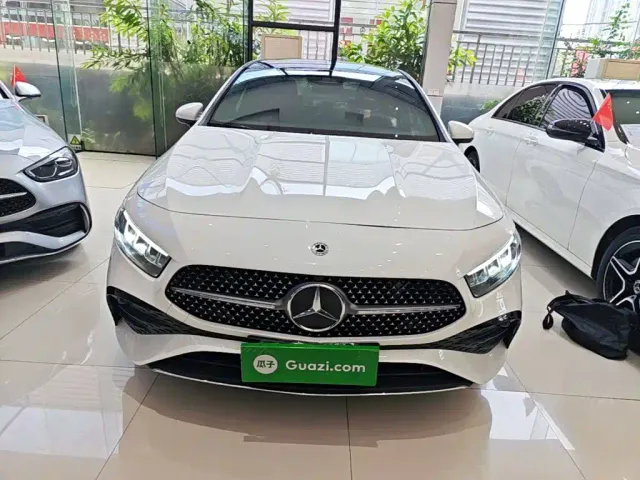 Mercedes-Benz A-Class — Фото автомобиля 2