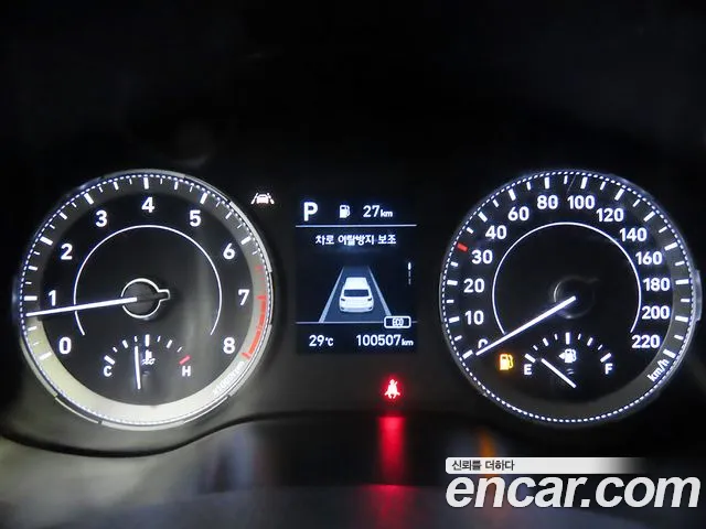 Hyundai Venue Venue 1.6 Modern Plus — Фото автомобиля 9