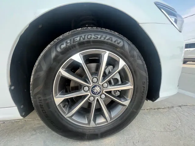 BYD Qin PLUS — Фото автомобиля 17