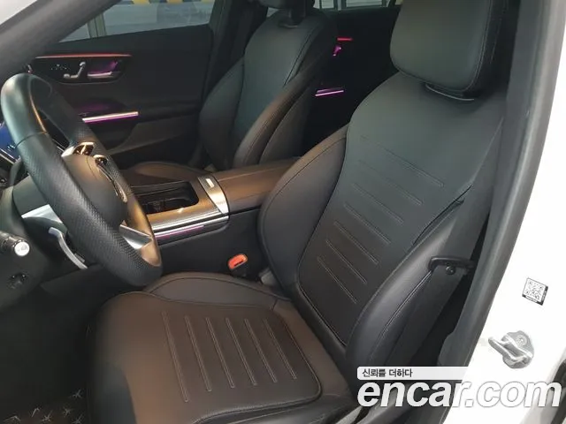 Mercedes-Benz C-Class — Фото автомобиля 19