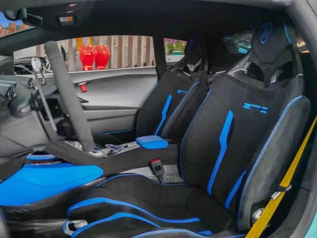 Lamborghini Huracan — Фото автомобиля 3