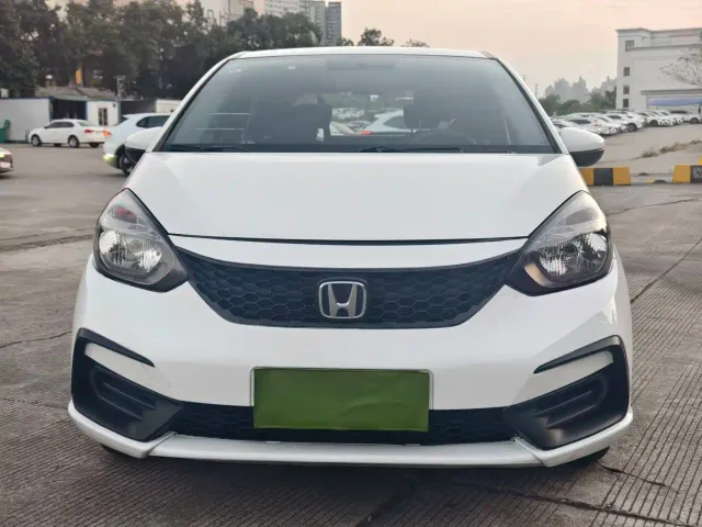 Honda Fit — Фото автомобиля 2