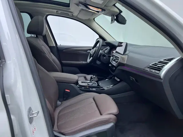 BMW X3 — Фото автомобиля 12