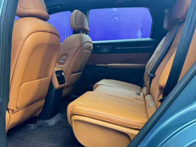Jetour X70L — Фото автомобиля 10