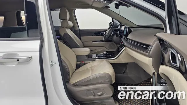 Kia Canival Carnival 4 поколение Дизель 7 мест Signature — Фото автомобиля 10