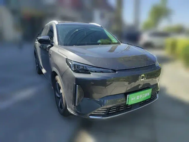Changan Qiyuan Q05 — Фото автомобиля 24