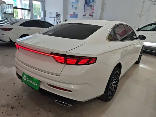 Geely Xingrui — Фото автомобиля 4
