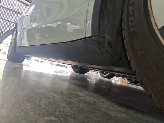 Tesla Model Y — Фото автомобиля 20