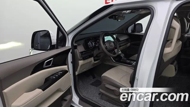 Kia Canival Carnival 4 поколение Бензин 11 мест Prestige — Фото автомобиля 10