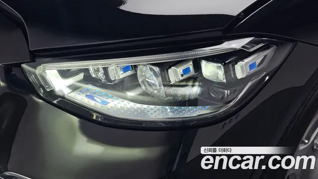 Mercedes-Benz S-Class — Фото автомобиля 21