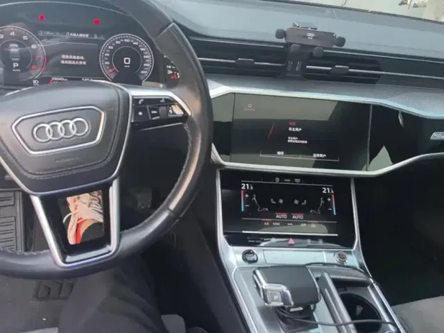 Audi A6L — Фото автомобиля 12