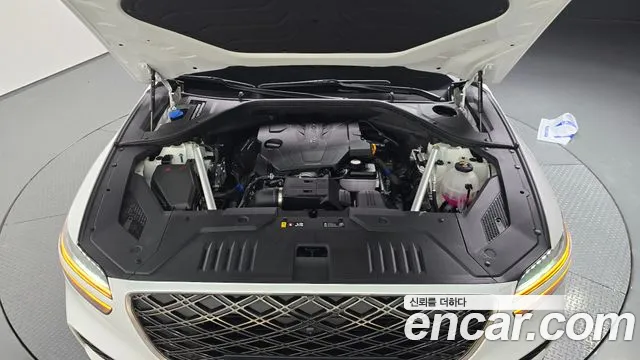 Genesis GV70 2.5T Бензин 2WD — Фото автомобиля 6