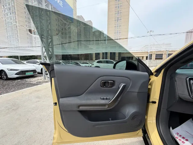 Leapmotor Lafa 5 — Фото автомобиля 15