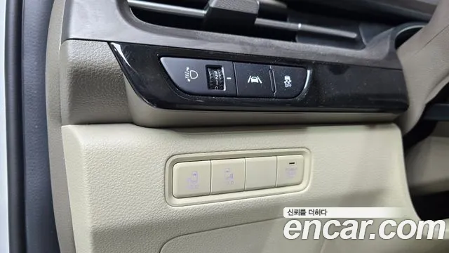Kia Canival Carnival 4 поколение Бензин 9 мест Prestige — Фото автомобиля 14