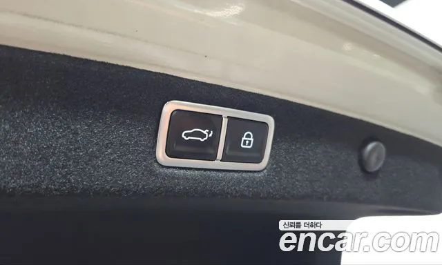 Hyundai Grandeur GN7 — Фото автомобиля 23