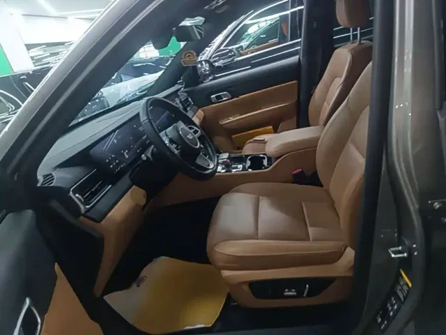 Li Auto ONE — Фото автомобиля 14