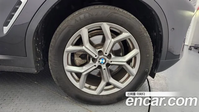 Фотография автомобиля — BMW X4 X4 (G02) xDrive20d xLine