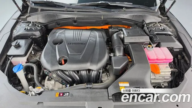 Hyundai Grandeur Grandeur (New) Hybrid — Фото автомобиля 6
