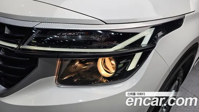 Kia Seltos Новый Seltos Бензин 1.6 турбо 2WD — Фото автомобиля 22