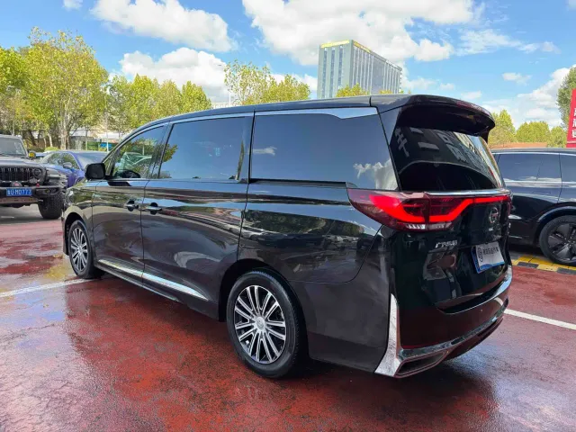 GAC Trumpchi M8 — Фото автомобиля 4