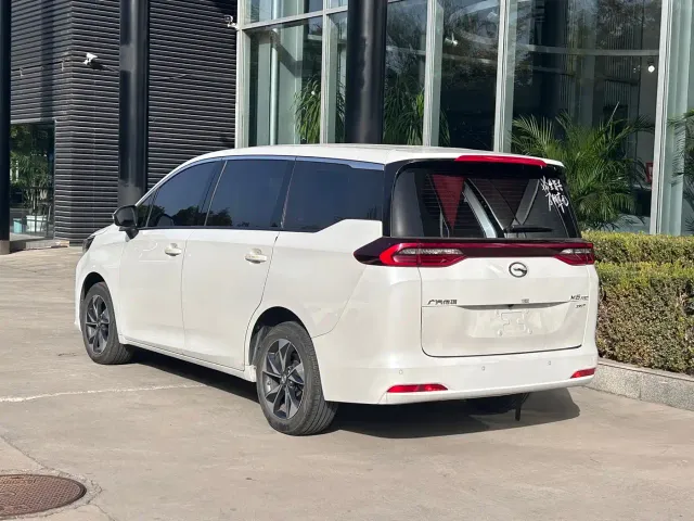 GAC Trumpchi M6 — Фото автомобиля 5