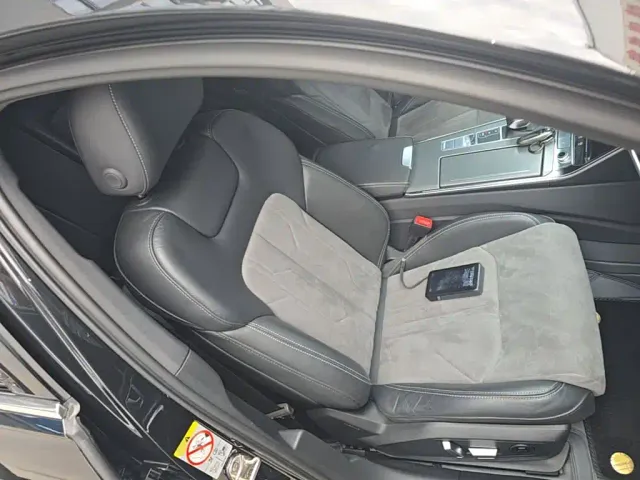 Audi A6L — Фото автомобиля 24