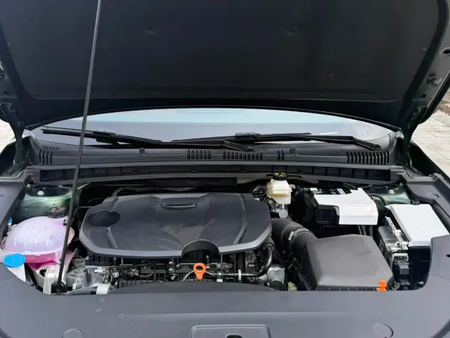 Geely Emgrand — Фото автомобиля 25