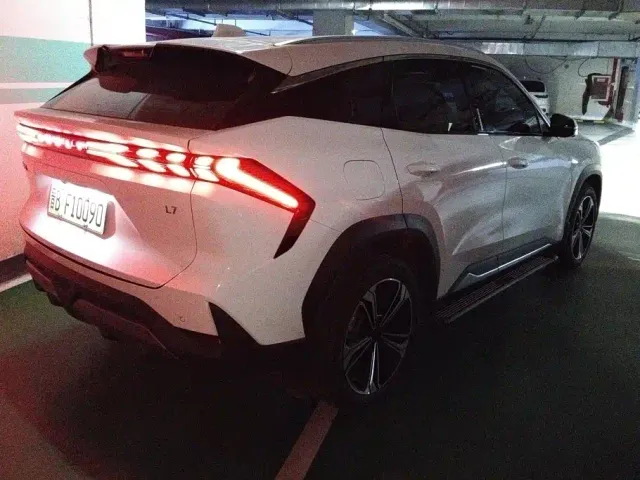 Geely Galaxy L7 — Фото автомобиля 3
