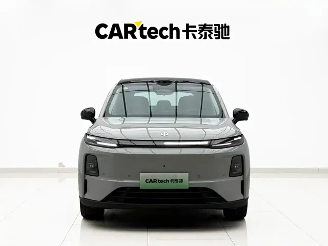 Leapmotor C10 — Фото автомобиля 2