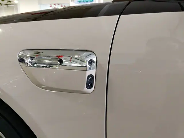 Maextro S800 — Фото автомобиля 9