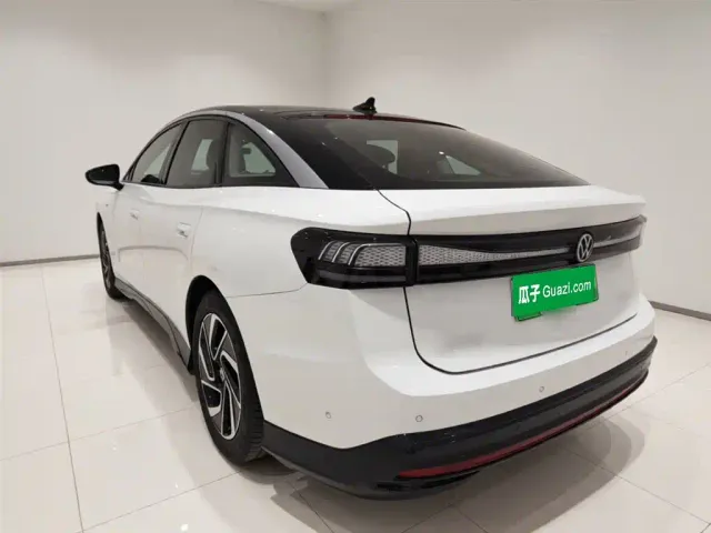 Volkswagen ID.7 Vizzion — Фото автомобиля 22
