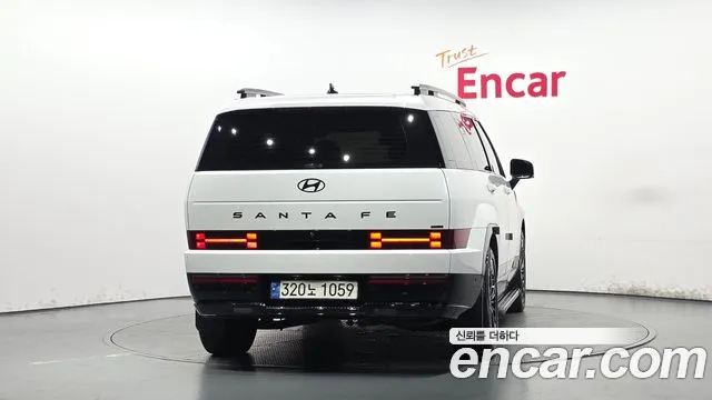Hyundai Santa Fe — Фото автомобиля 4