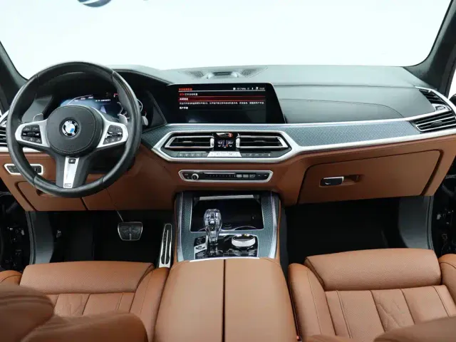 BMW X7 — Фото автомобиля 16