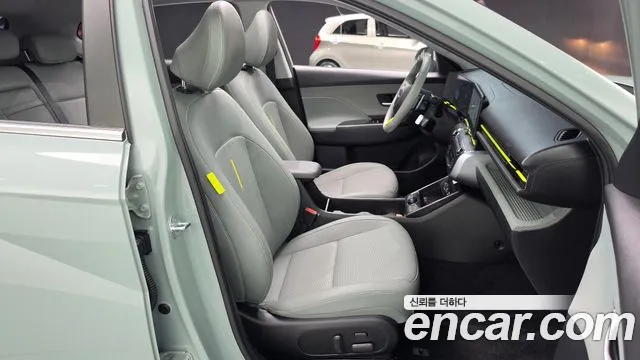 Hyundai Kona SX2 — Фото автомобиля 16