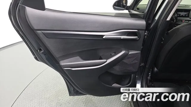 Kia Seltos Новый Seltos Бензин 2.0 2WD — Фото автомобиля 25