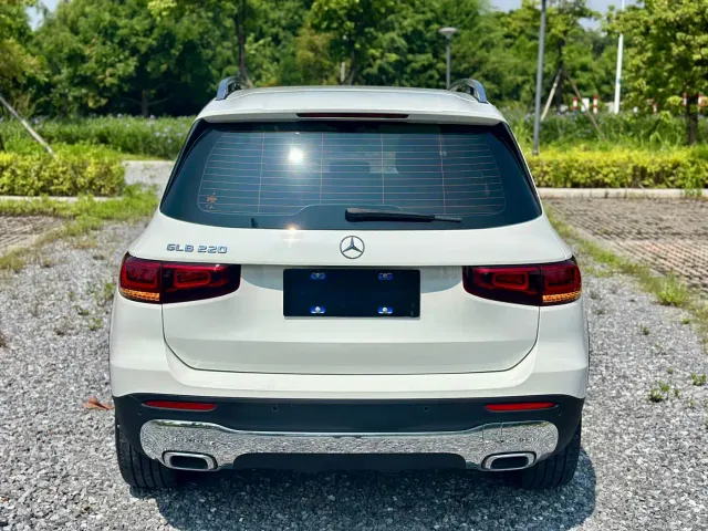 Mercedes-Benz GLB-Class — Фото автомобиля 8