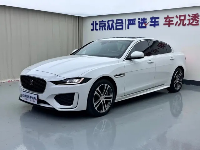 Фотография автомобиля — Jaguar XEL